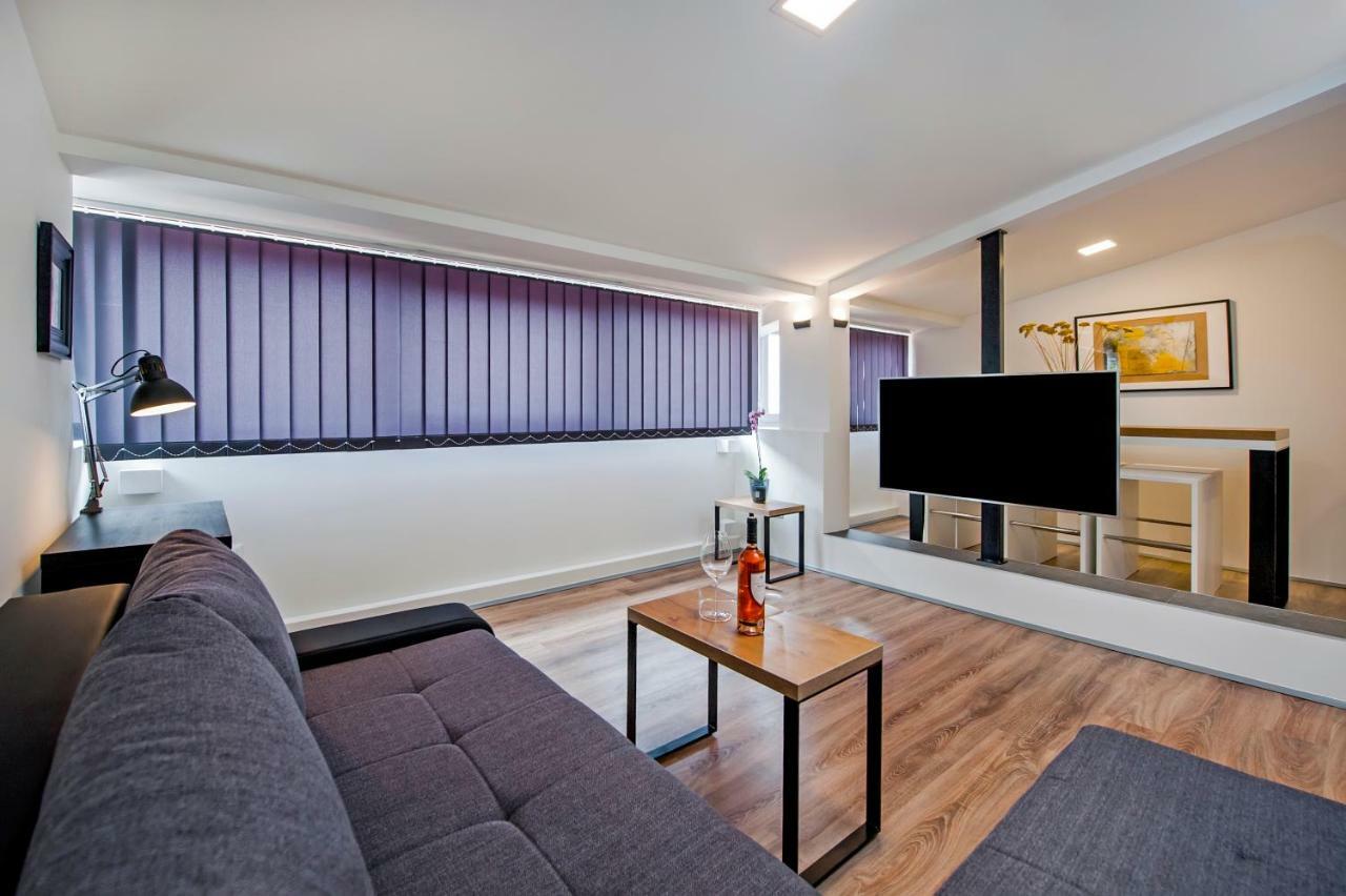 Lakovich Sea View Apartments Rovinj Bagian luar foto
