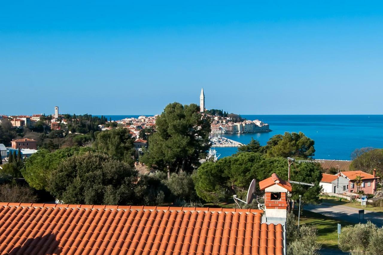 Lakovich Sea View Apartments Rovinj Bagian luar foto